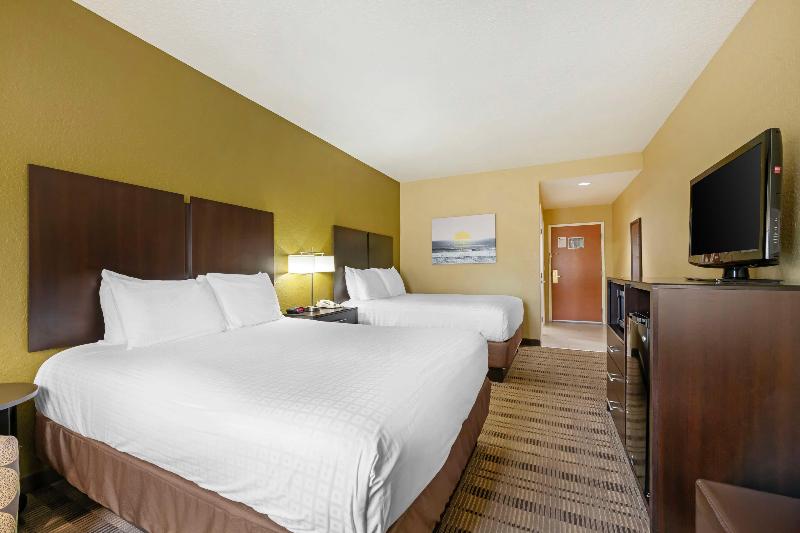 Best Western Edgewater Inn image
