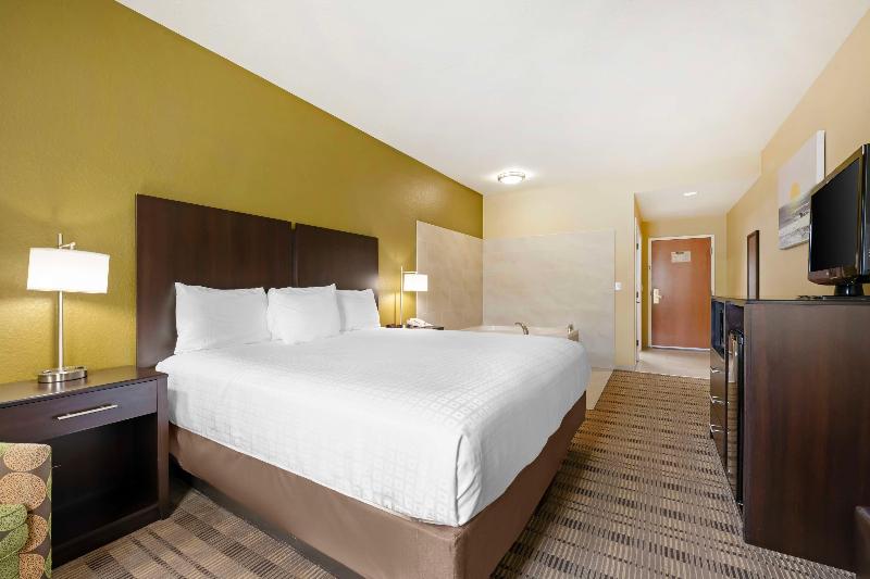 Best Western Edgewater Inn image