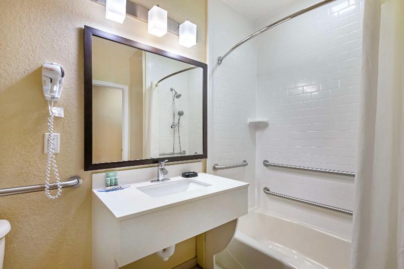Best Western Edgewater Inn image