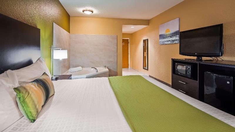 Best Western Edgewater Inn image