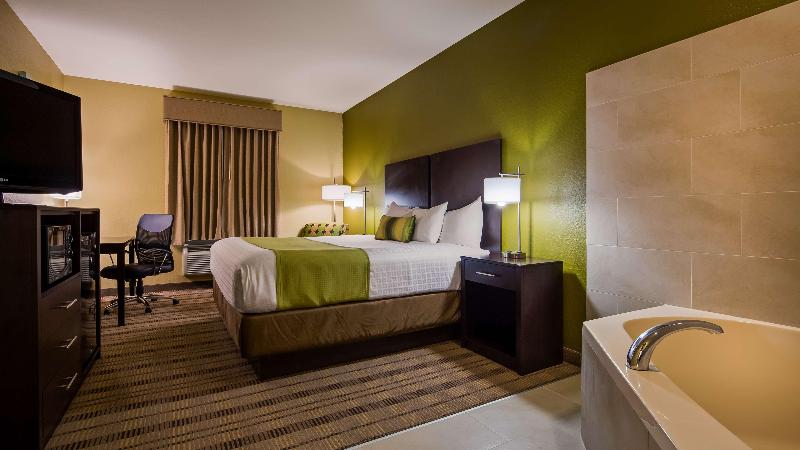Best Western Edgewater Inn image