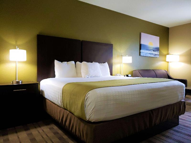 Best Western Edgewater Inn image