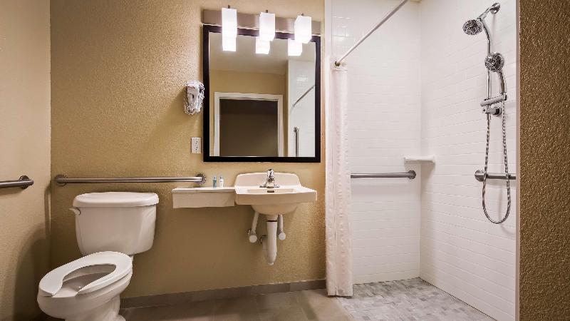 Best Western Edgewater Inn image