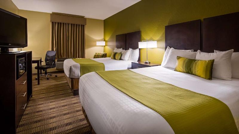 Best Western Edgewater Inn image
