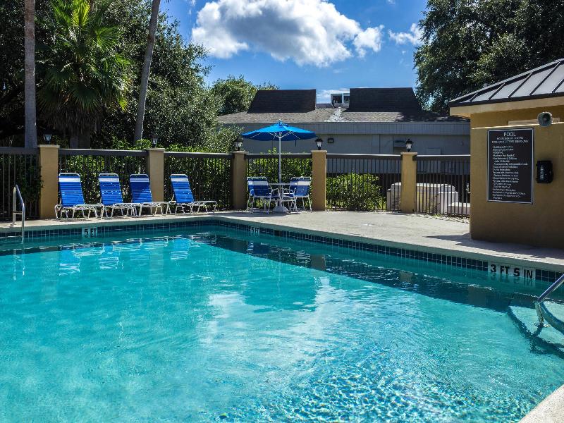 Econo Lodge Palm Coast image