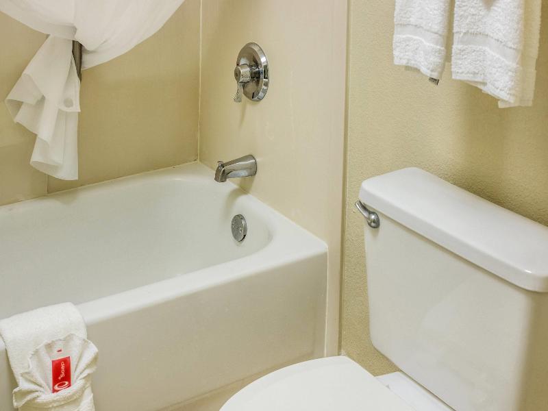 Econo Lodge Palm Coast — photo 93