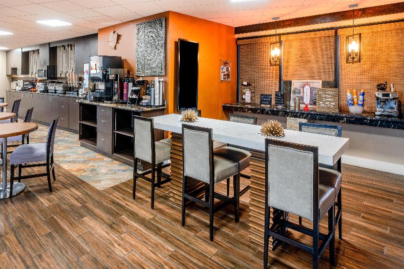 Aiden by Best Western Warm Springs Hotel and Event image