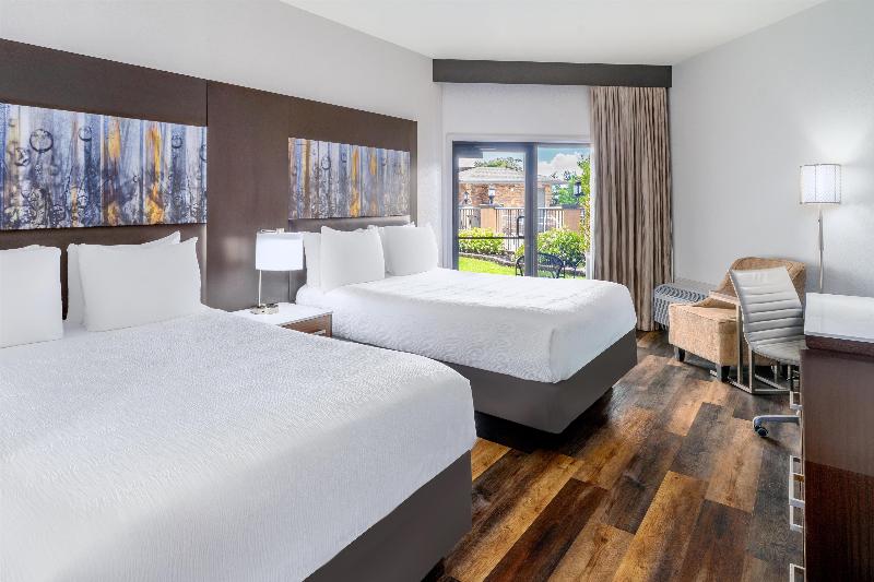 Aiden by Best Western Warm Springs Hotel and Event image