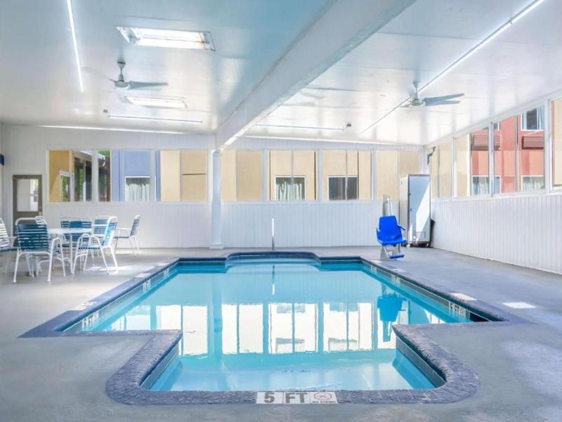 Motel 6 Dawsonville, GA - North GA Premium Outlets image
