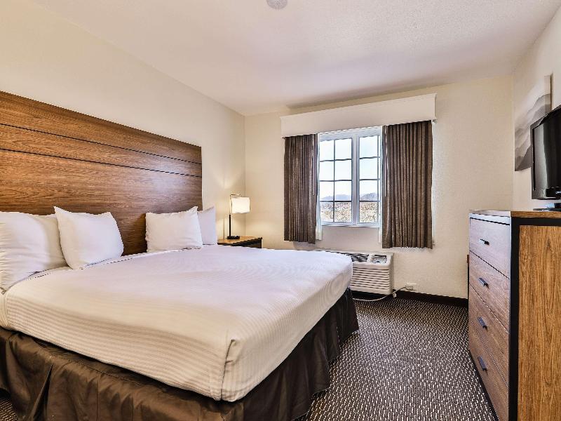 Best Western Mountain View Inn image