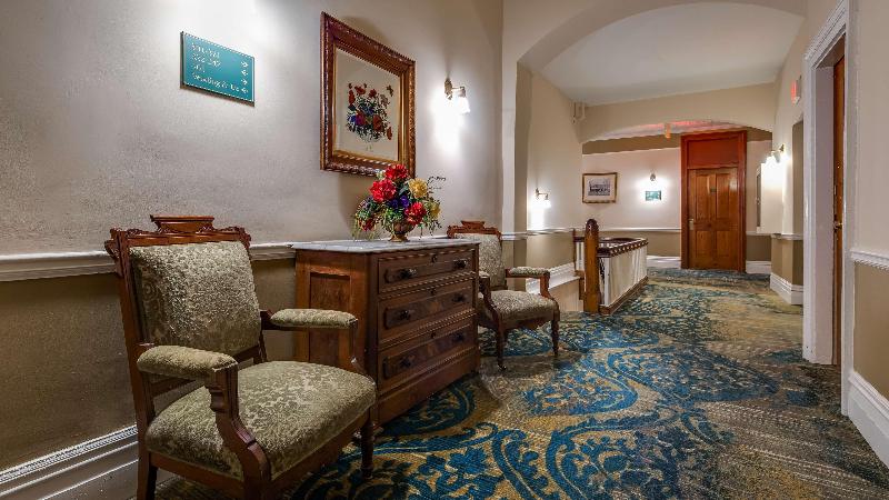 Windsor Hotel, Ascend Hotel Collection image