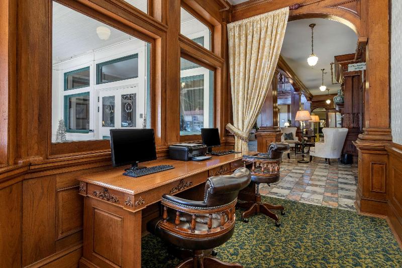 Windsor Hotel, Ascend Hotel Collection image