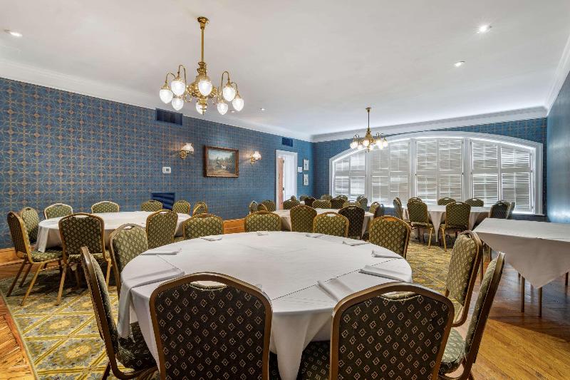 Windsor Hotel, Ascend Hotel Collection image