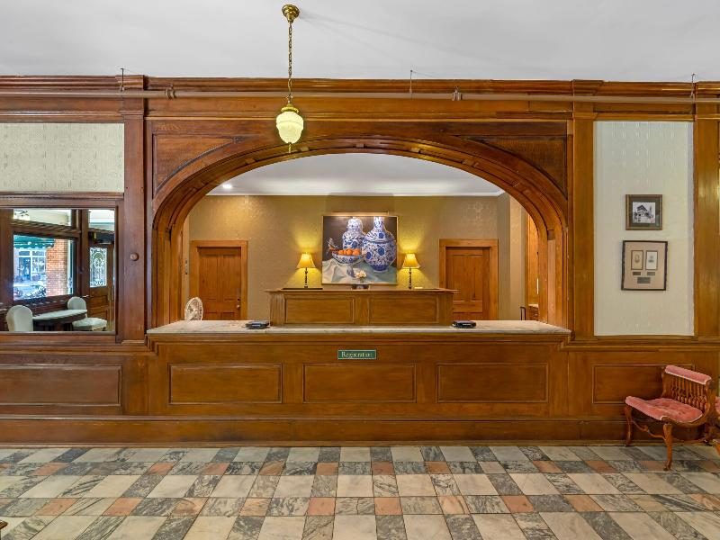 Windsor Hotel, Ascend Hotel Collection image