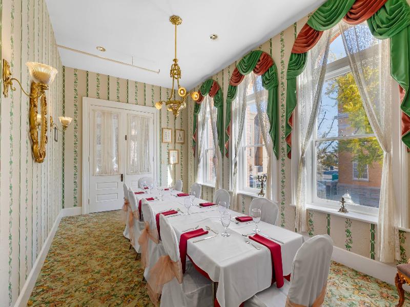 Windsor Hotel, Ascend Hotel Collection image