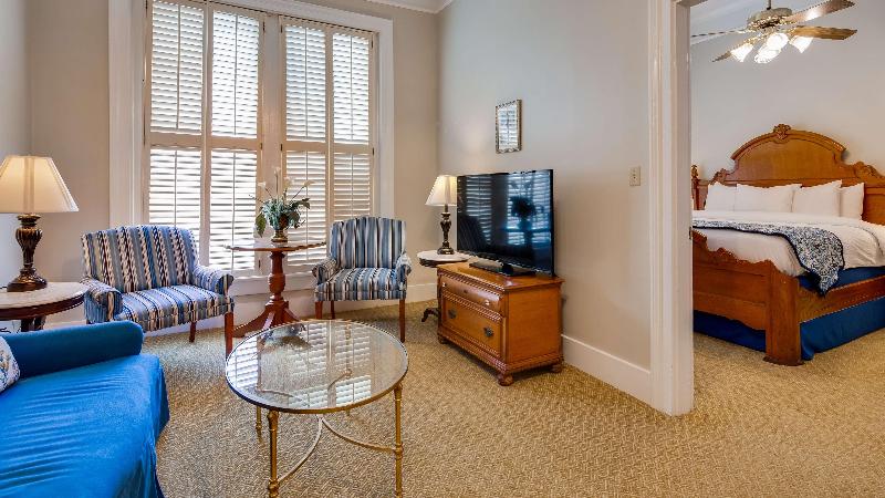 Windsor Hotel, Ascend Hotel Collection image
