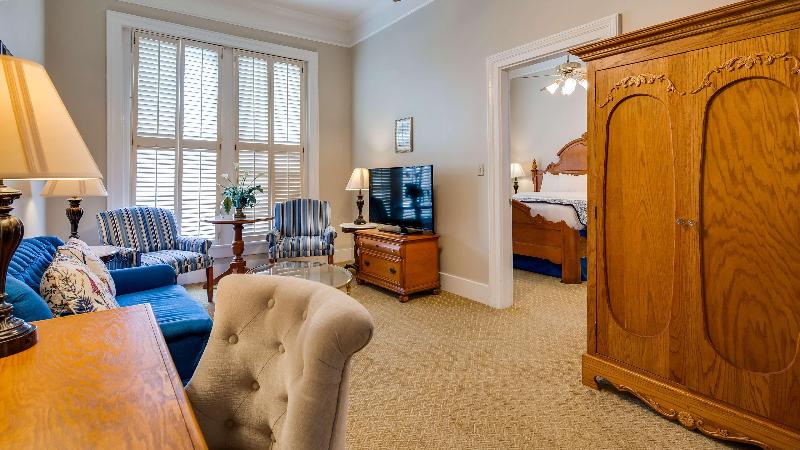 Windsor Hotel, Ascend Hotel Collection image