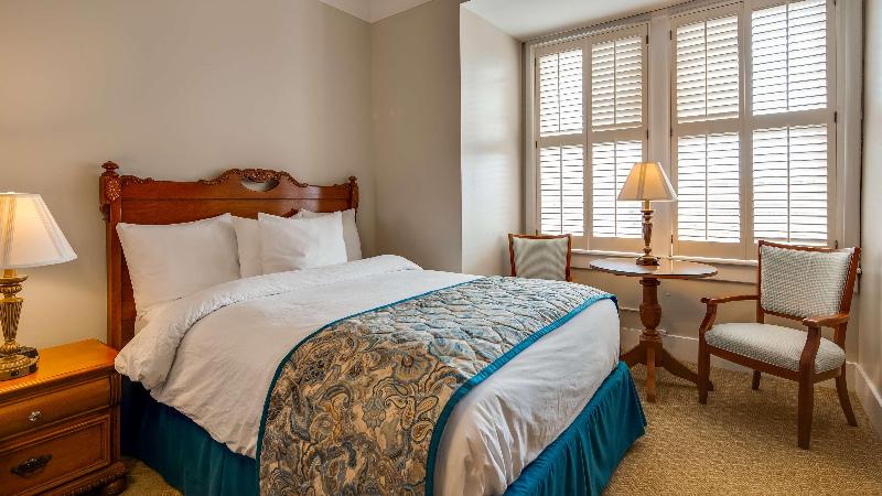 Windsor Hotel, Ascend Hotel Collection image
