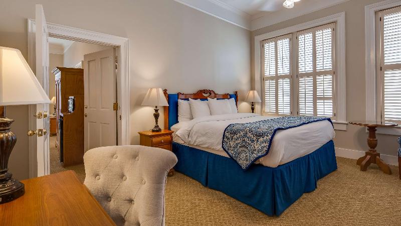 Windsor Hotel, Ascend Hotel Collection image