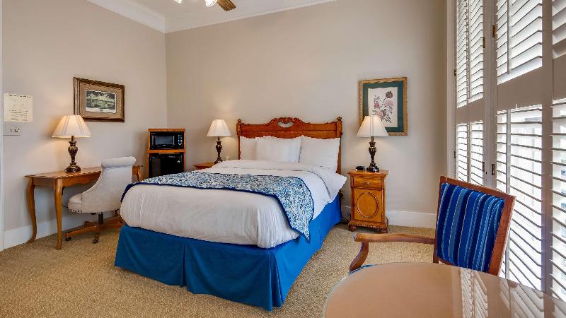 Windsor Hotel, Ascend Hotel Collection image