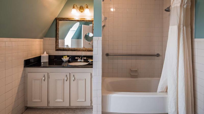 Windsor Hotel, Ascend Hotel Collection image