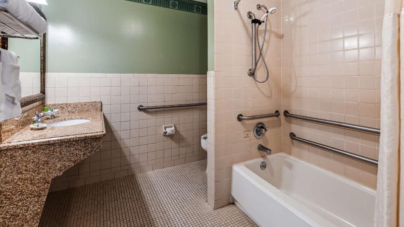 Windsor Hotel, Ascend Hotel Collection image