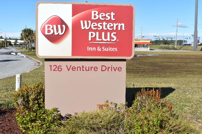 Best Western Plus Brunswick Inn AND Suites
