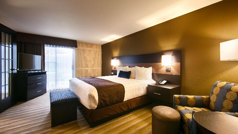 Best Western Plus University Inn image