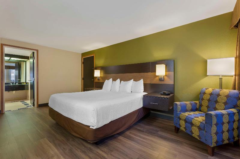 Best Western Plus University Inn image