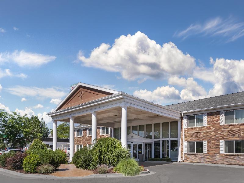 Best Western Plus Burley Inn & Convention Center