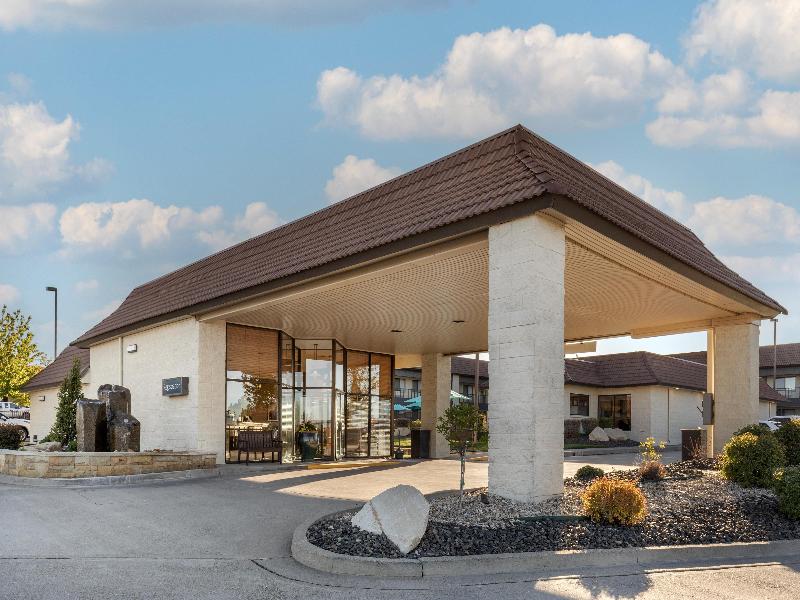 Best Western Foothills Inn — general view