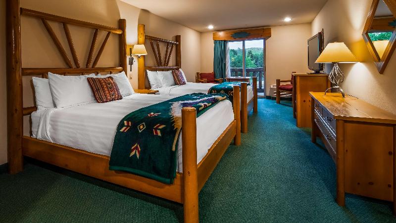 Best Western Plus Kentwood Lodge image