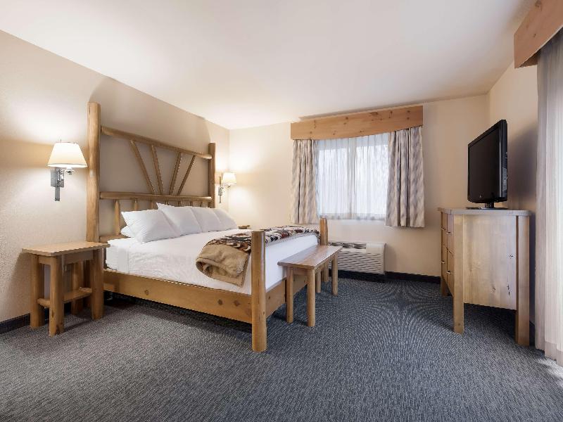 Best Western Plus Kentwood Lodge image