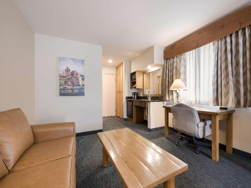 Best Western Plus Kentwood Lodge image
