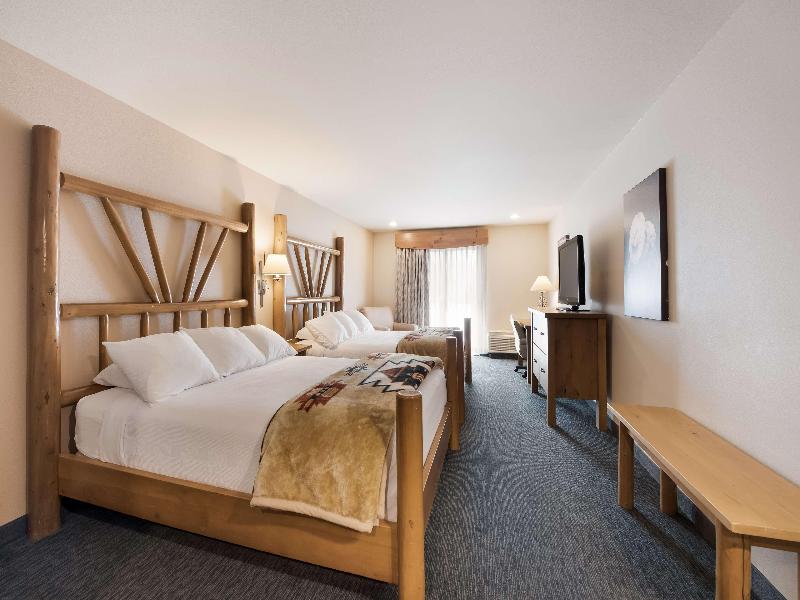 Best Western Plus Kentwood Lodge image