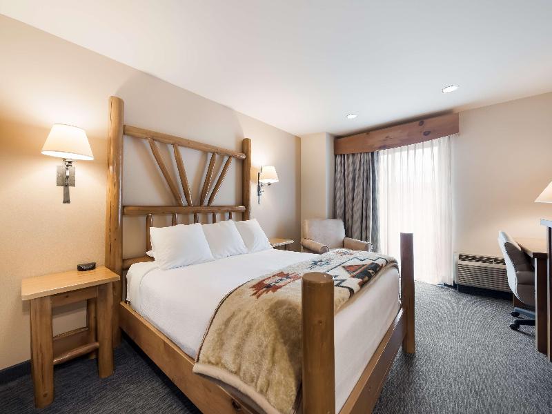 Best Western Plus Kentwood Lodge image