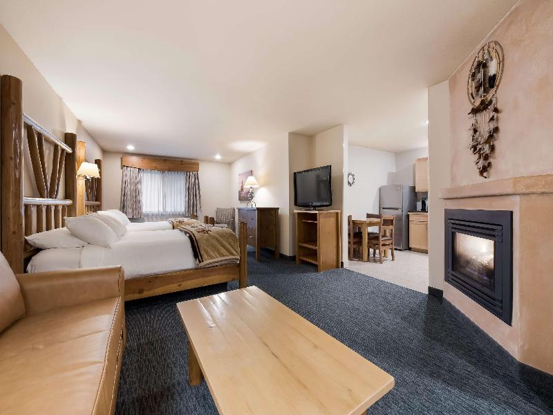 Best Western Plus Kentwood Lodge image