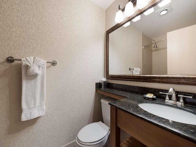 Best Western Plus Kentwood Lodge image