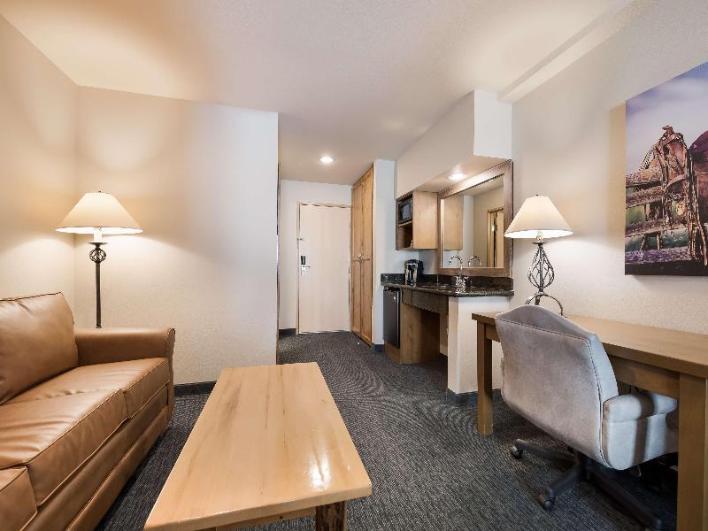Best Western Plus Kentwood Lodge image