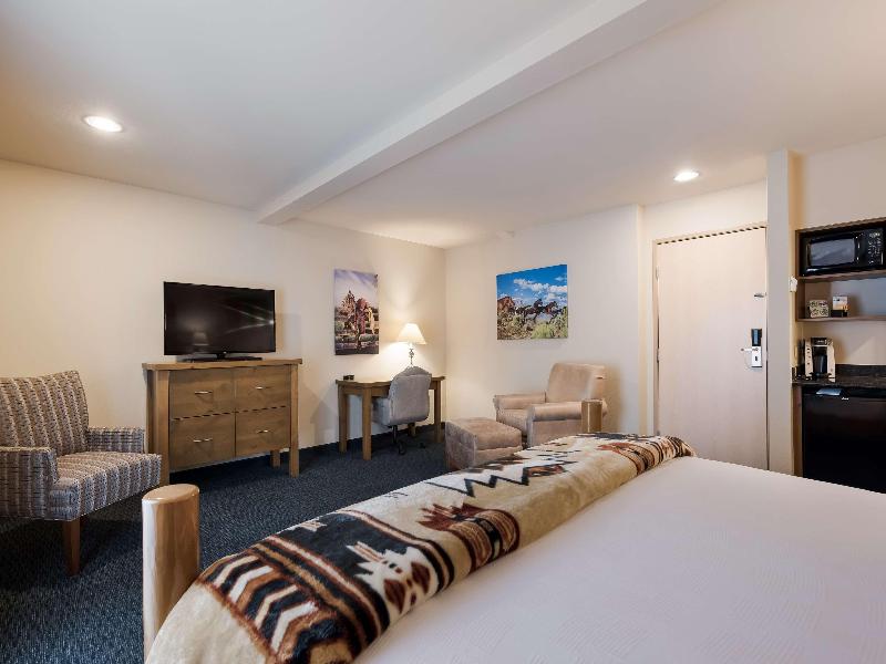 Best Western Plus Kentwood Lodge image