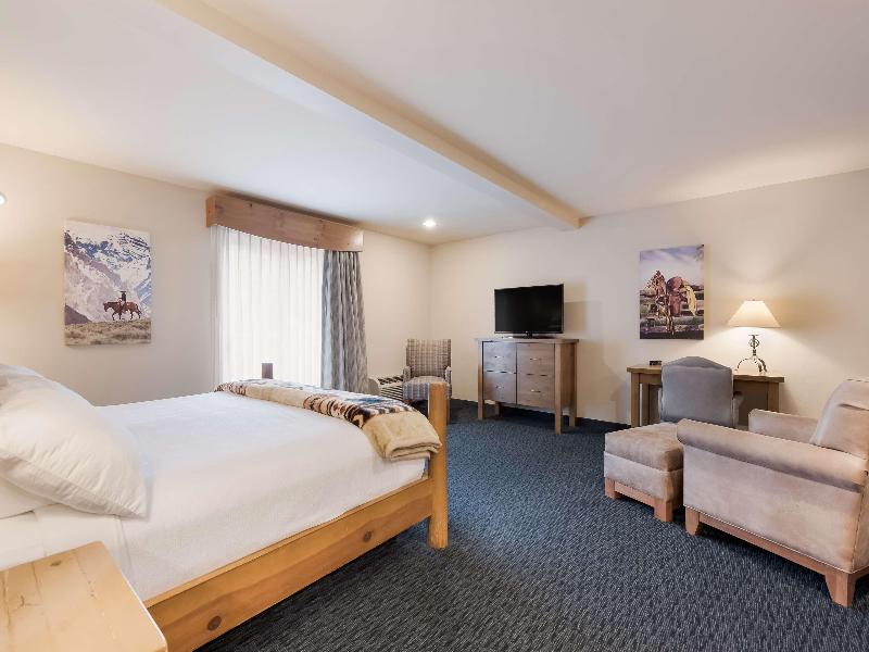 Best Western Plus Kentwood Lodge image