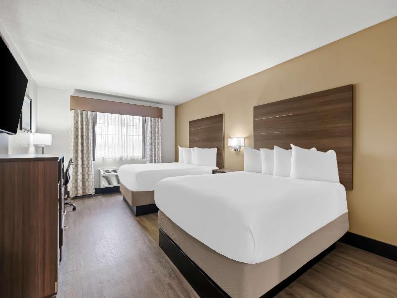 Best Western Plus Caldwell Inn & Suites image