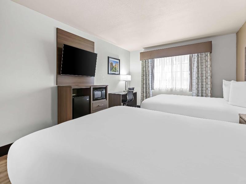 Best Western Plus Caldwell Inn & Suites image