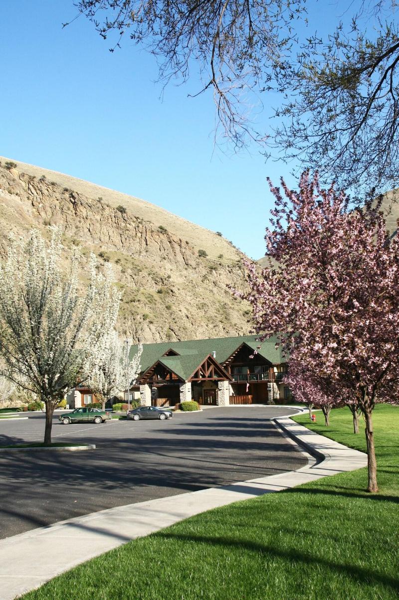 Best Western Salmon Rapids Lodge — general view