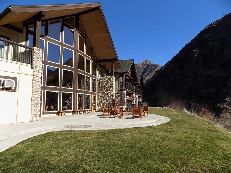 Best Western Salmon Rapids Lodge — general view