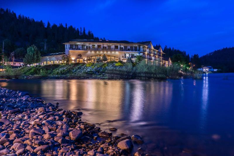 Best Western Lodge at River's Edge image 5
