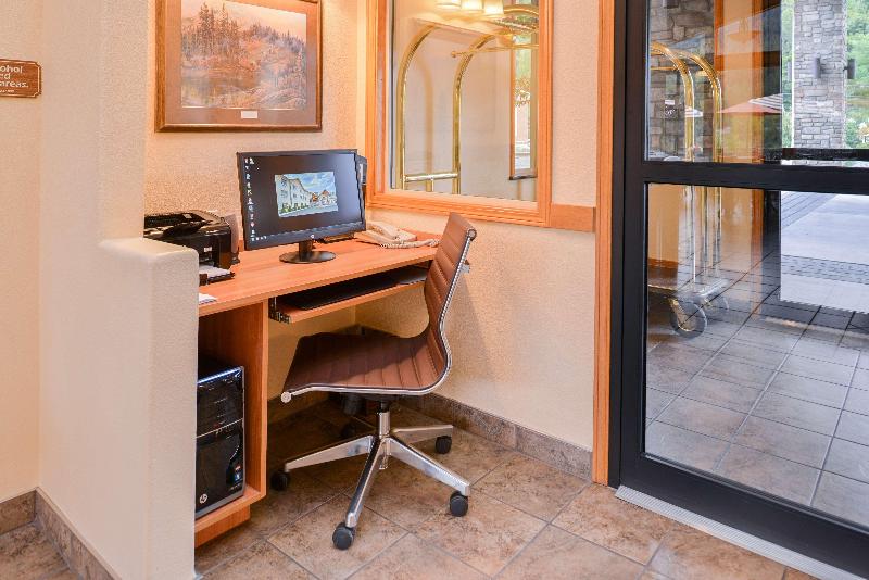 Best Western Lodge at River's Edge image