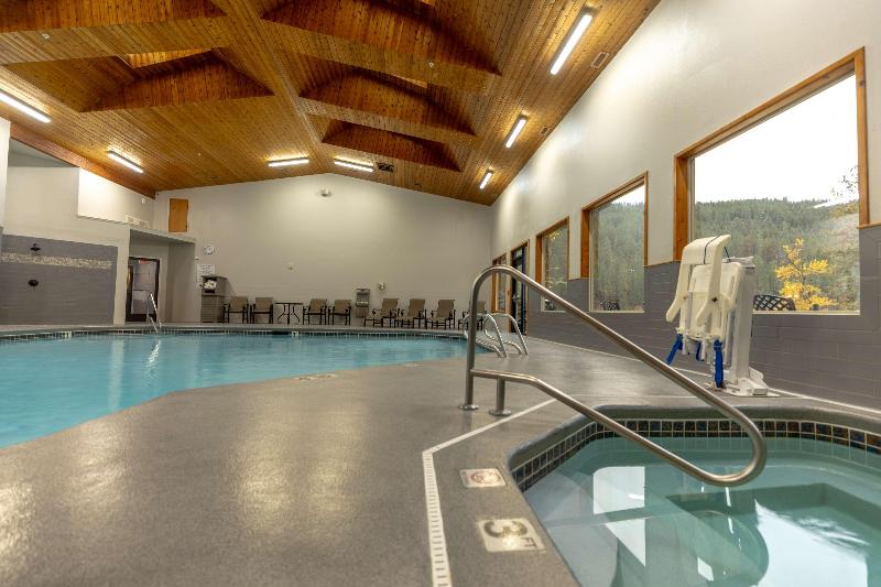 Best Western Lodge at River's Edge image