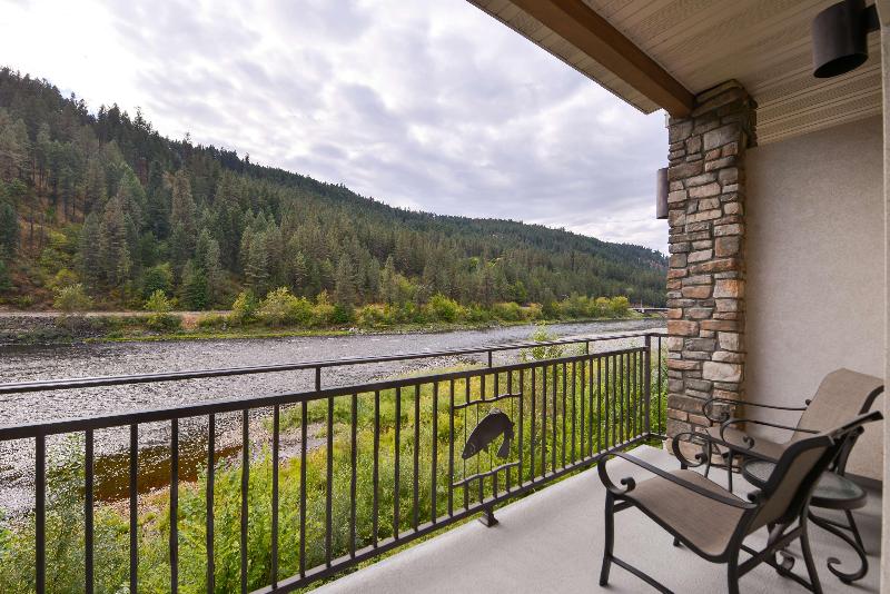 Best Western Lodge at River's Edge image 3