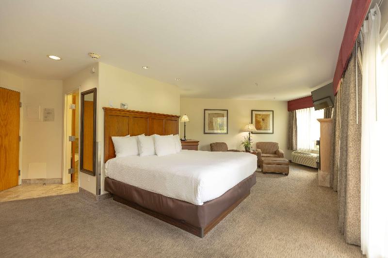 Best Western Lodge at River's Edge image
